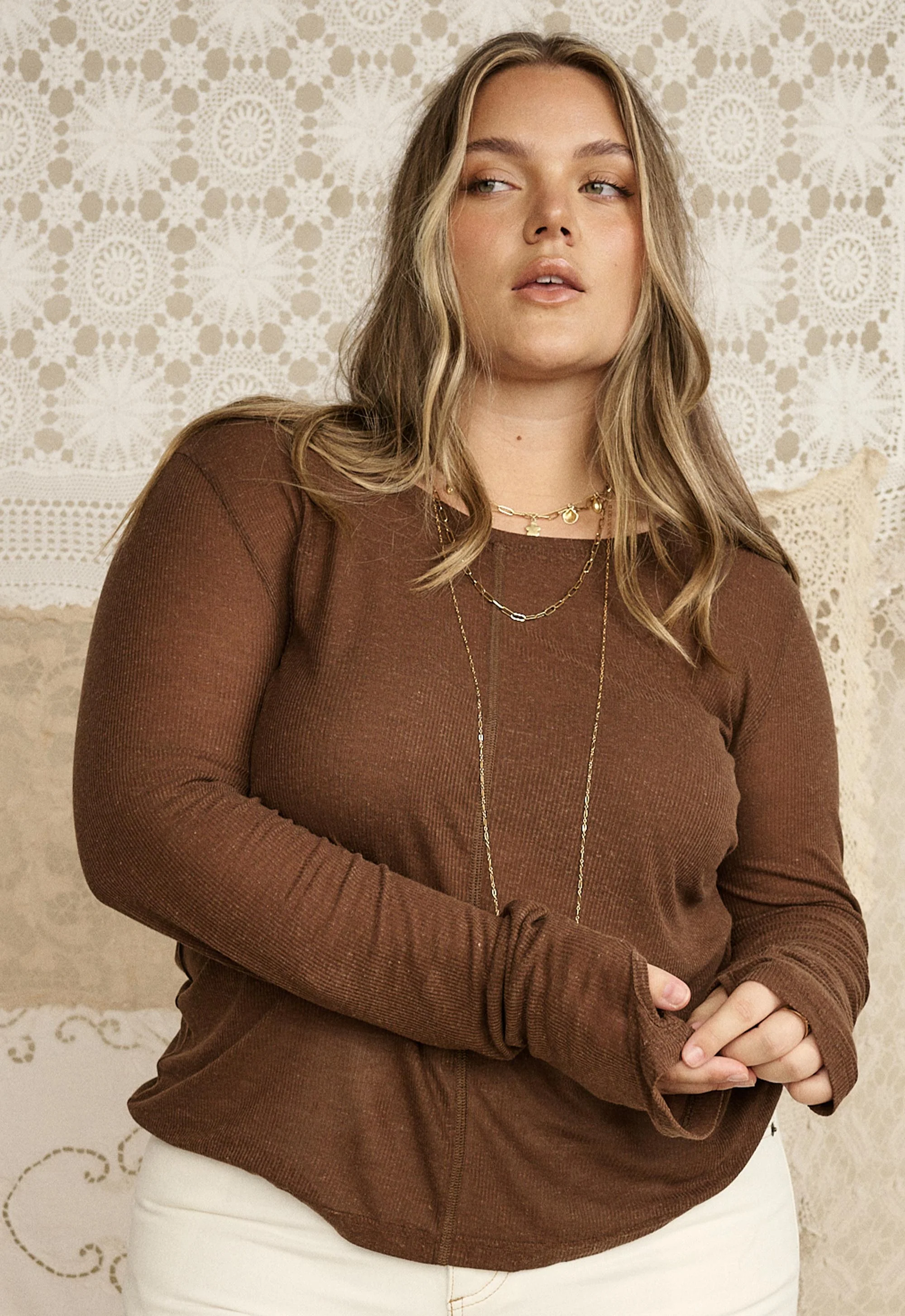 Isabella 2.0 Long Sleeve Tee - Image 2