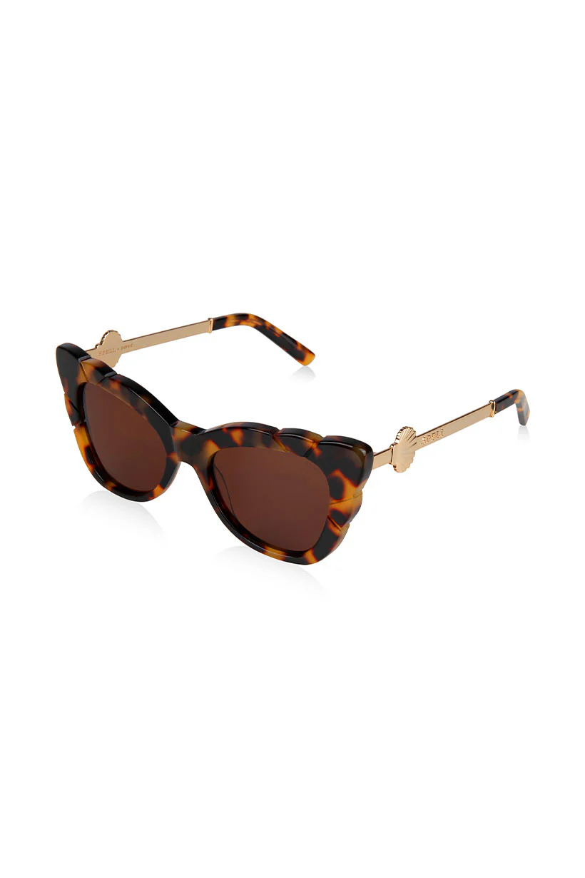 Marilyn with Solid Brown Lens - Image 7