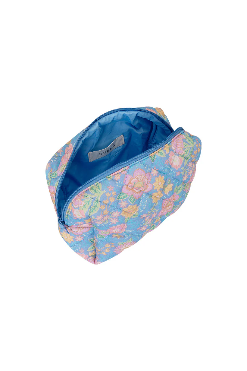 Renew Quilted Large Make Up Bag - Image 5