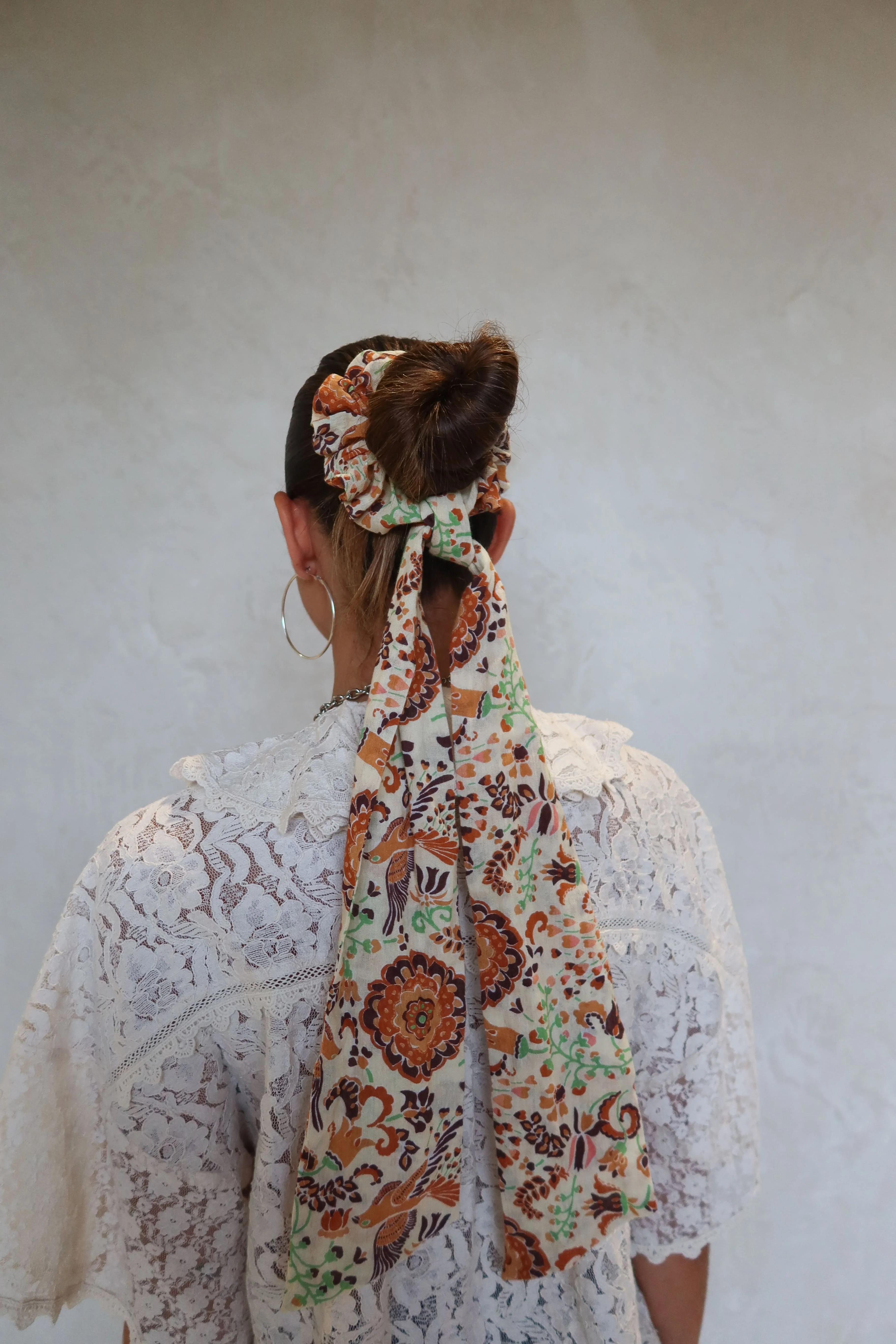 Sannah Scrunchie with Tie - Image 2