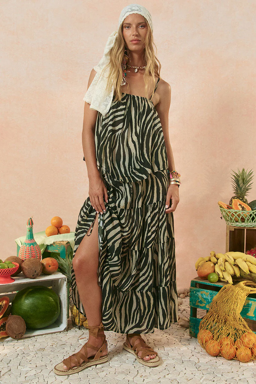 Zevra Outfit - Image 4